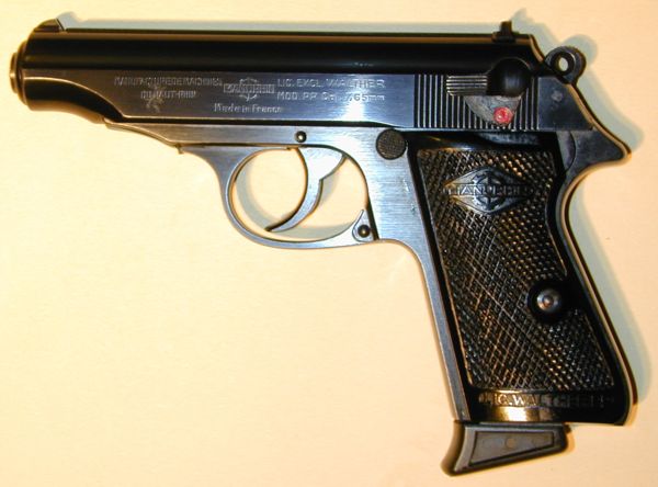 Послевоенный вариант пистолета Walther PP выпущенный по лицензии во Франции компанией Manurhin.