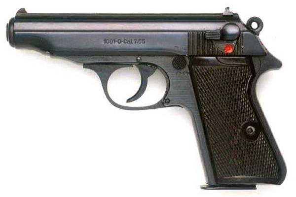 Послевоенный вариант пистолета Walther PP выпущенный в пятидесятых годах в ГДР.